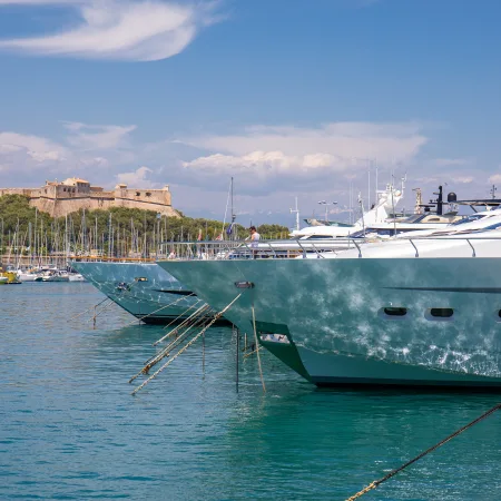 Guided tour in Antibes – 2 hours